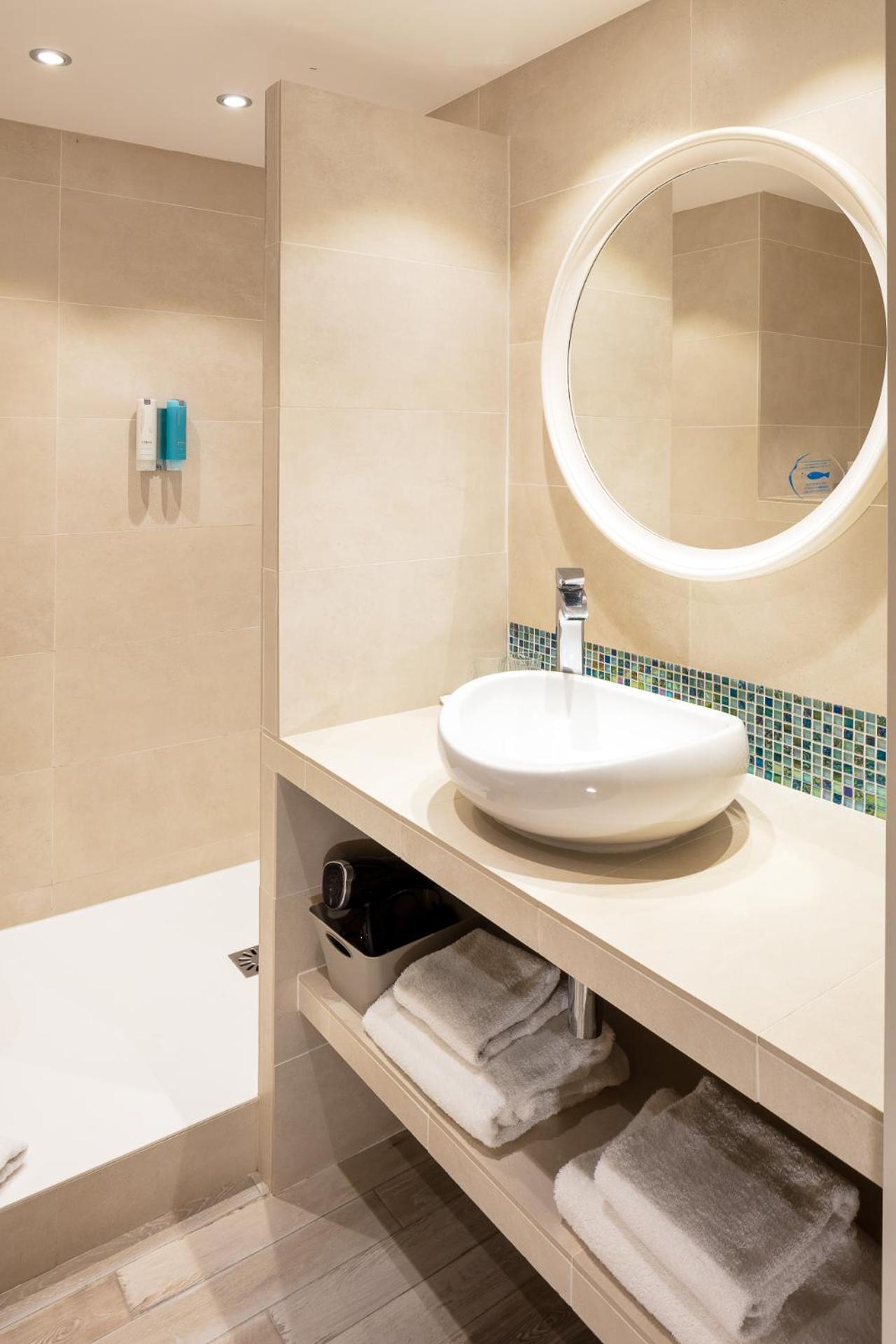 Hotel Residence Les Medes Πορκερόλ Εξωτερικό φωτογραφία