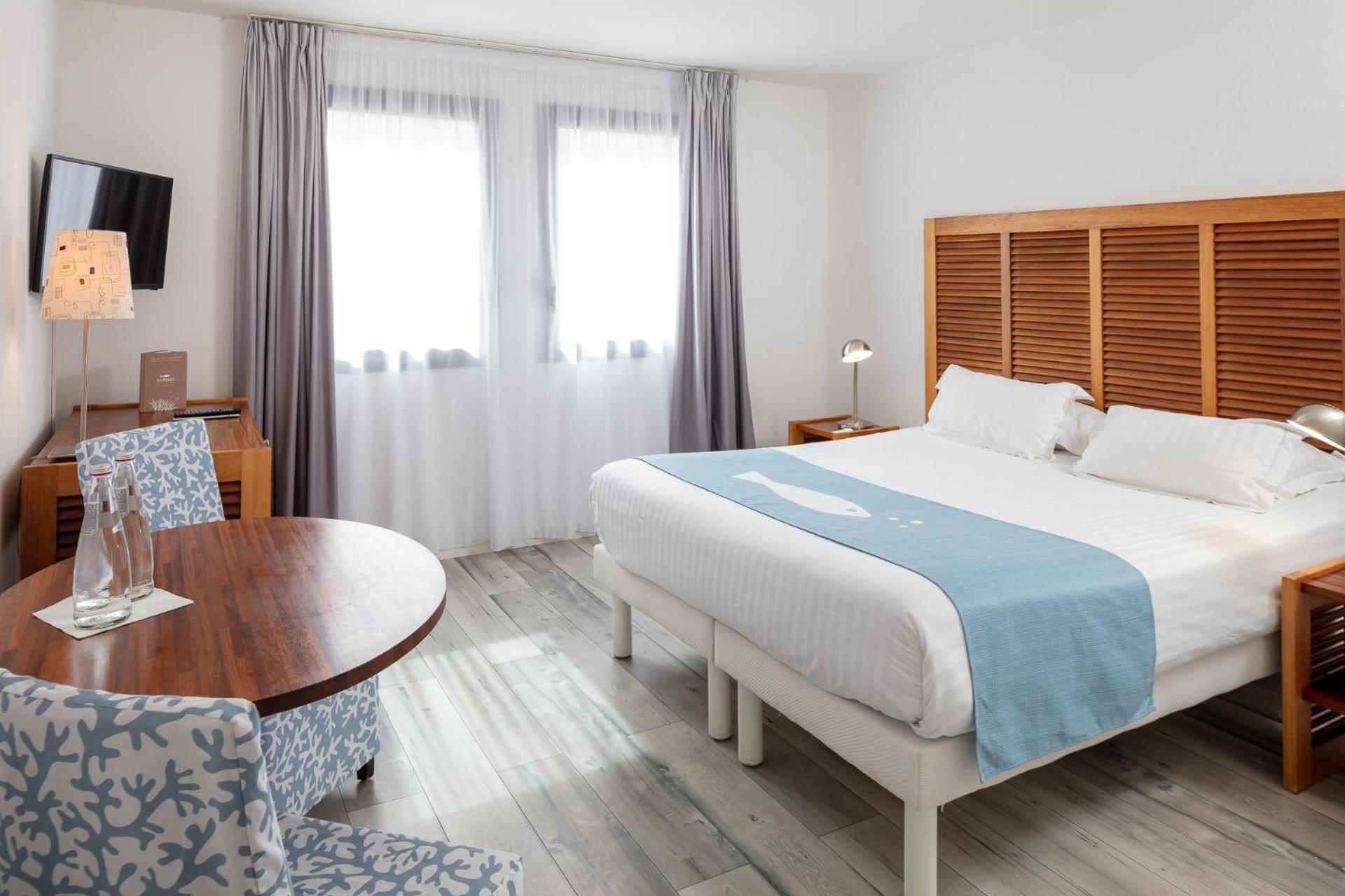 Hotel Residence Les Medes Πορκερόλ Εξωτερικό φωτογραφία