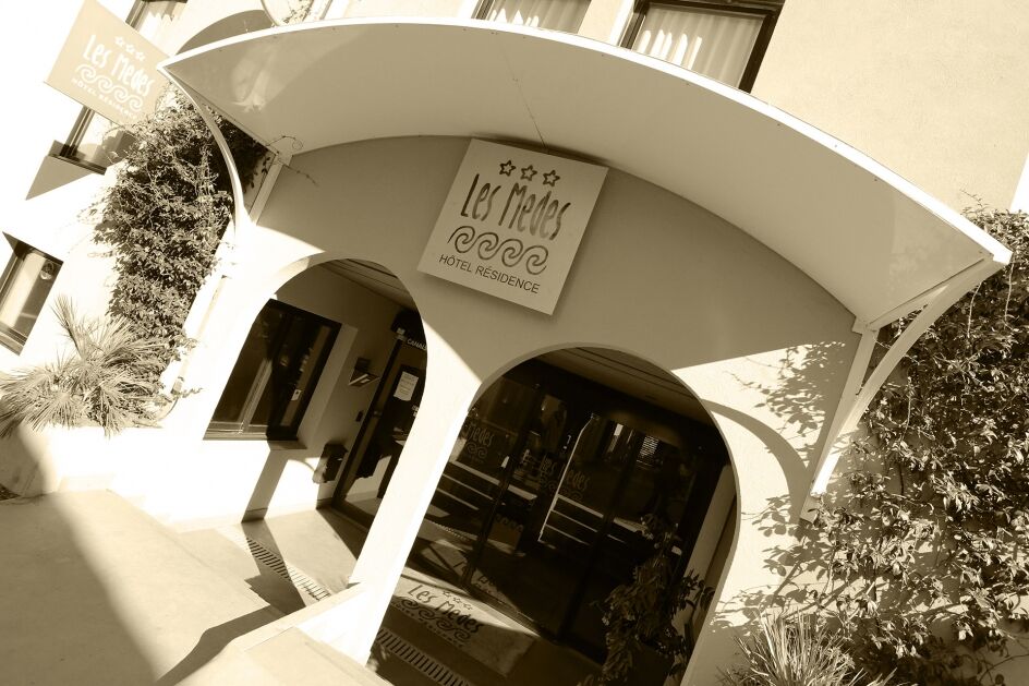 Hotel Residence Les Medes Πορκερόλ Εξωτερικό φωτογραφία